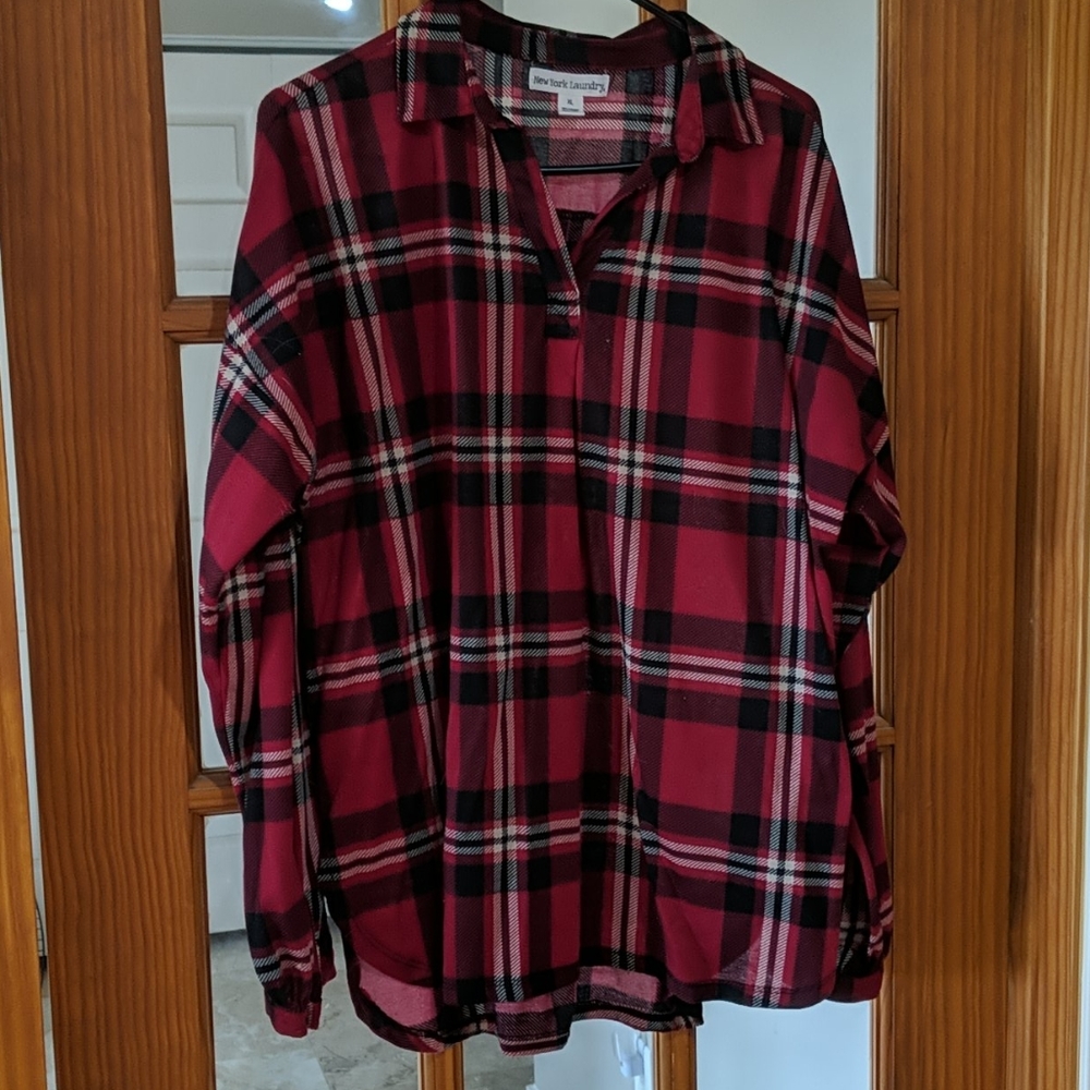 2-Womens tops--XL